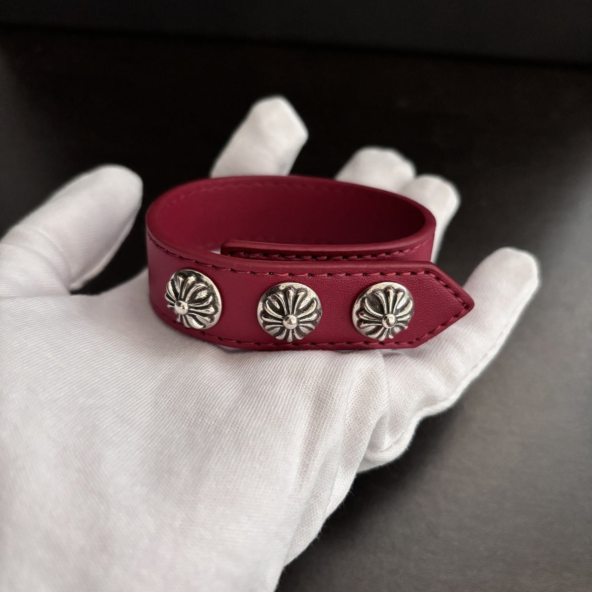 Chrome Hearts Cross-shaped anchor hexagram leather bracelet